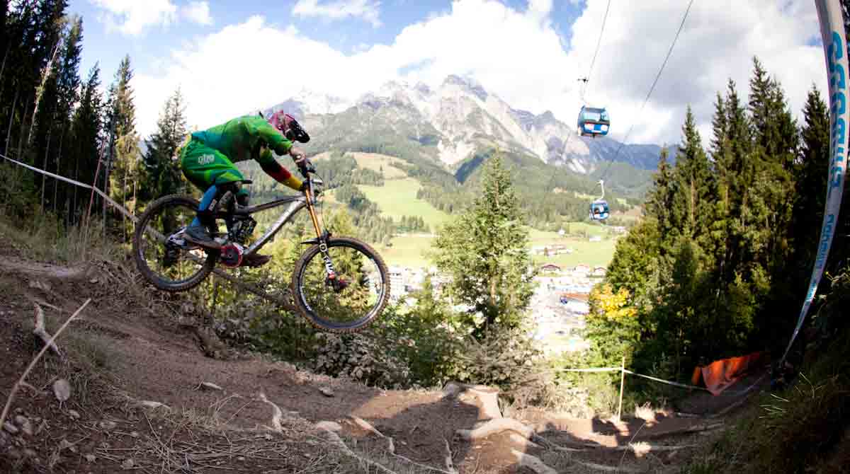 Downhill Sprung Weltcup