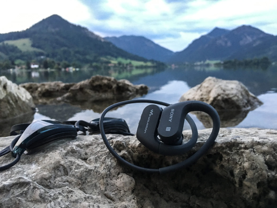 Test Wasserdichte bon Walkman-Kopfhörer-Kombi im Sony